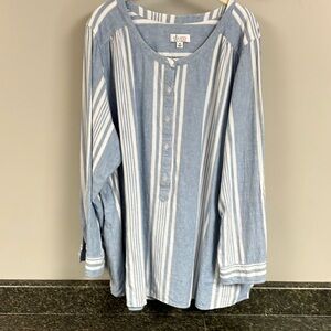 Denim&Co Blue and White 3/4 Sleeve Oversized Blouse